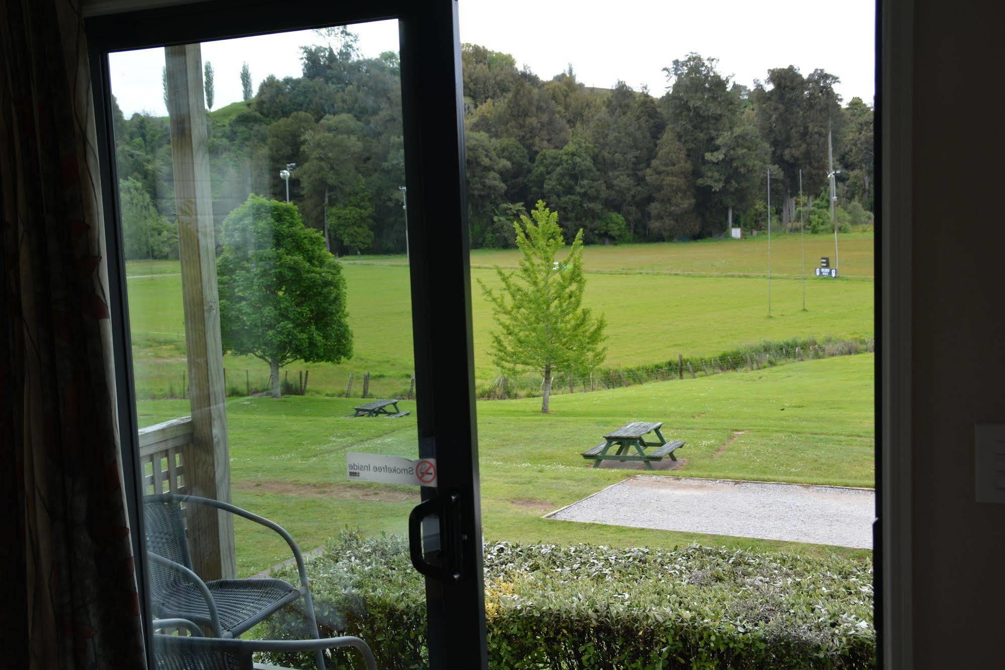 Waitomo Top 10 Holiday Park Waitomo Caves Exterior foto